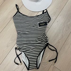 🩱💗🌞Juicy Couture Size M black & cream striped one piece swimsuit.